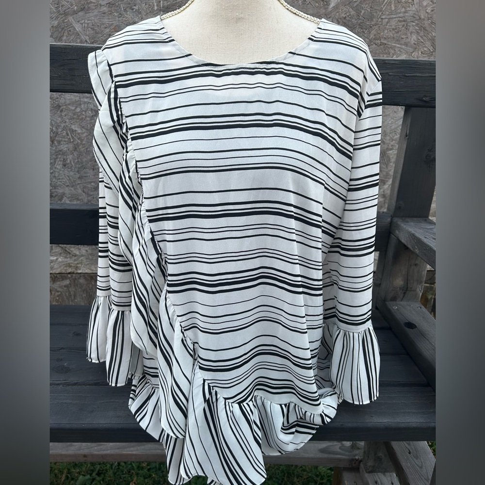 Alfani Ruffle Top 3/4 Sleeve WMNS XL